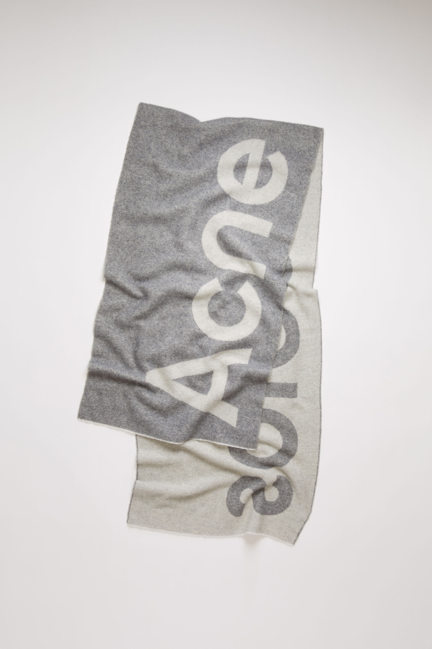 Logo-jacquard scarf grey - 1