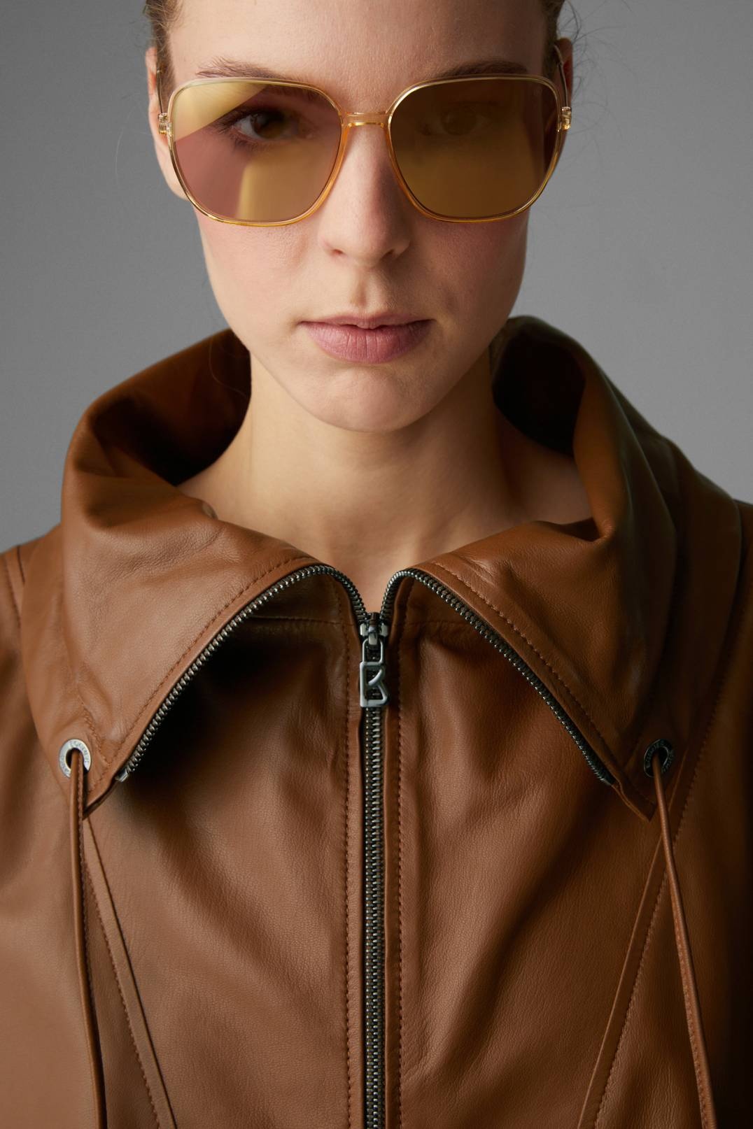 YOKO LEATHER CAPE IN COGNAC - 6