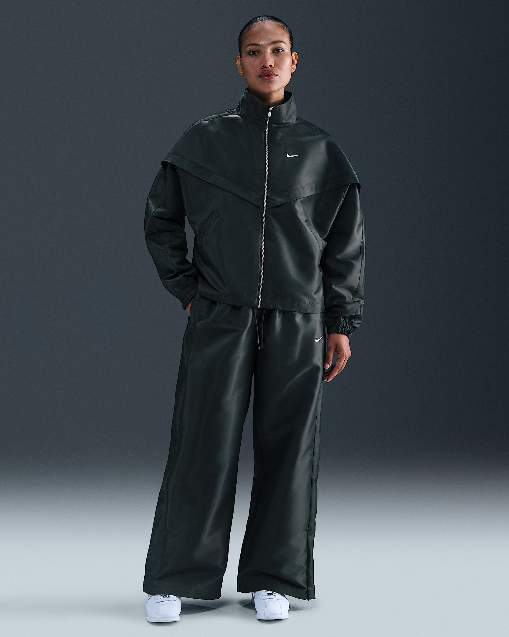Nike Sportswear Windrunner Women's Shine Jacket - 4
