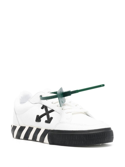 Off-White Low Vulcanized sneakers outlook