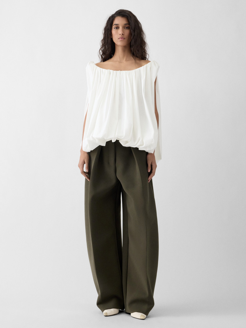 JACQUEMUS The Ovalo pants outlook