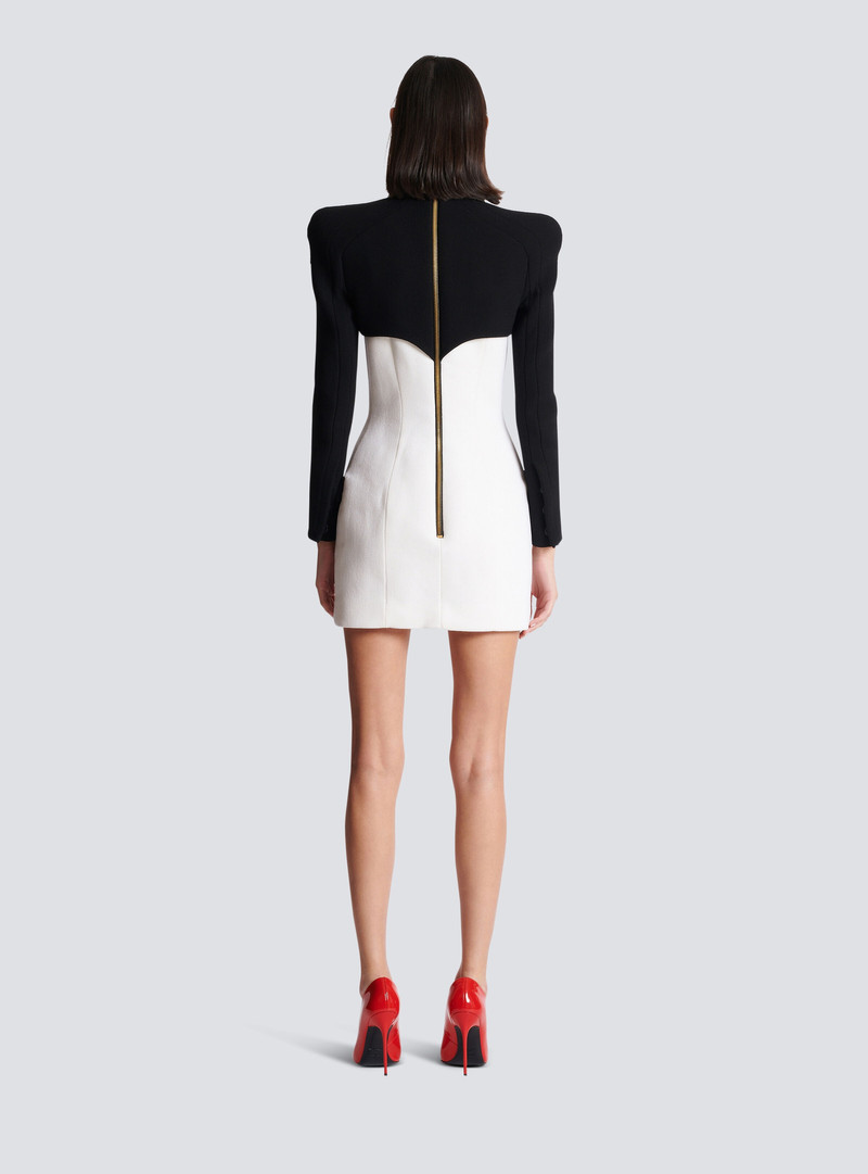 Short buttoned crepe dress 4