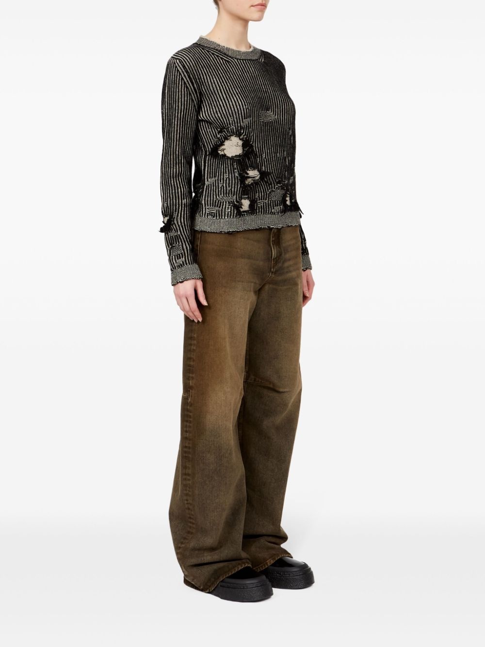 distressed-effect knitted jumper - 3