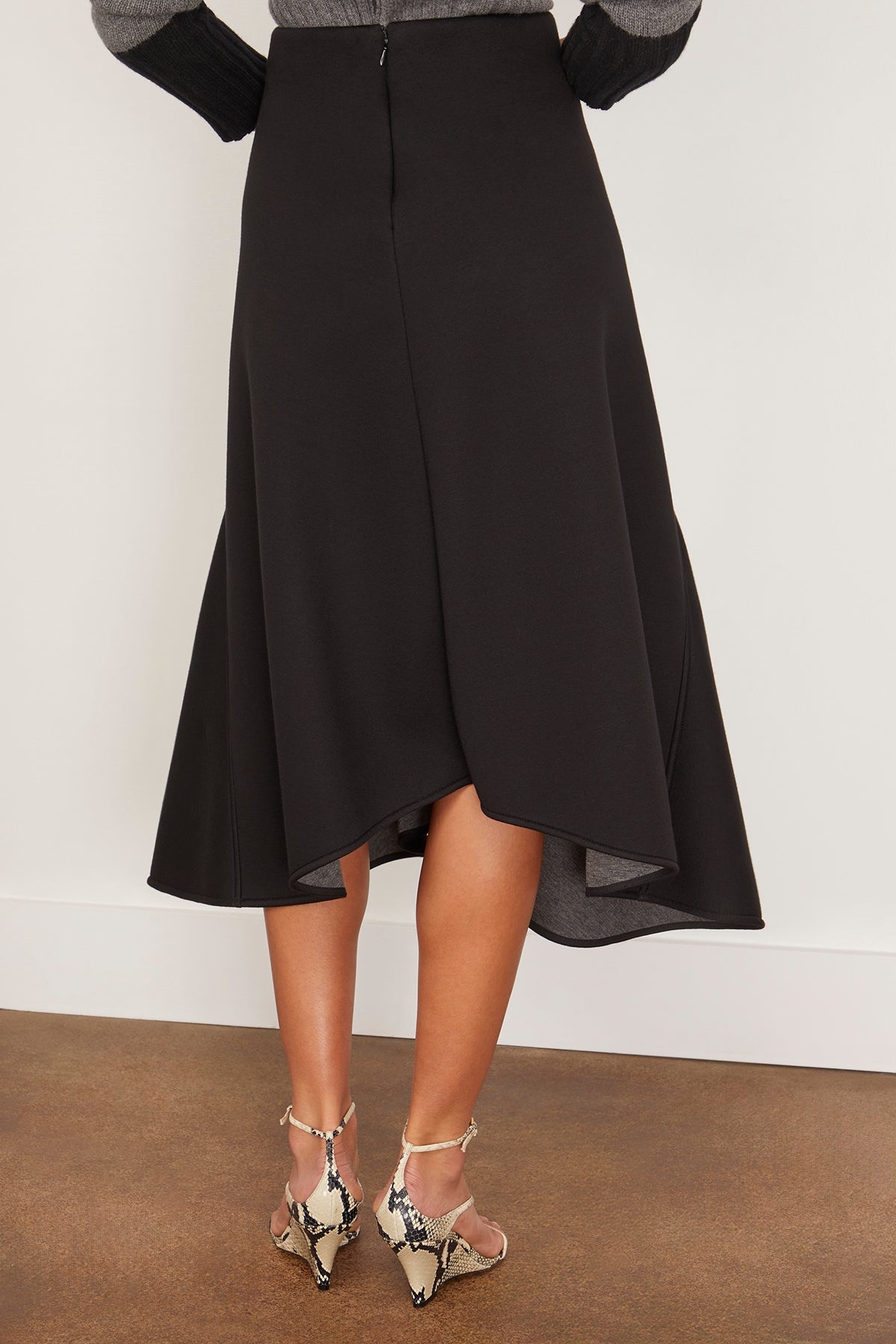 Asymmetric Hem Scuba Skirt in Black - 4