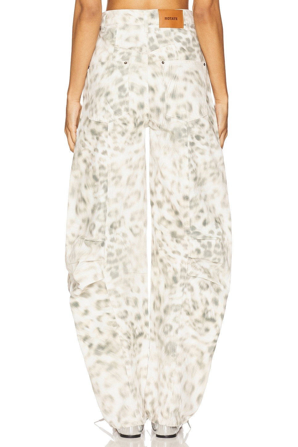 Cassandria Pant - 4