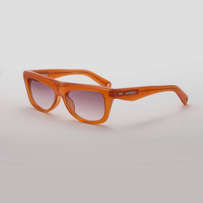 JACQUEMUS Pina Flat Top Sunglasses in Amber outlook