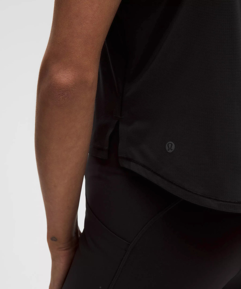 Lightweight Waist-Length Running Tank Top 6