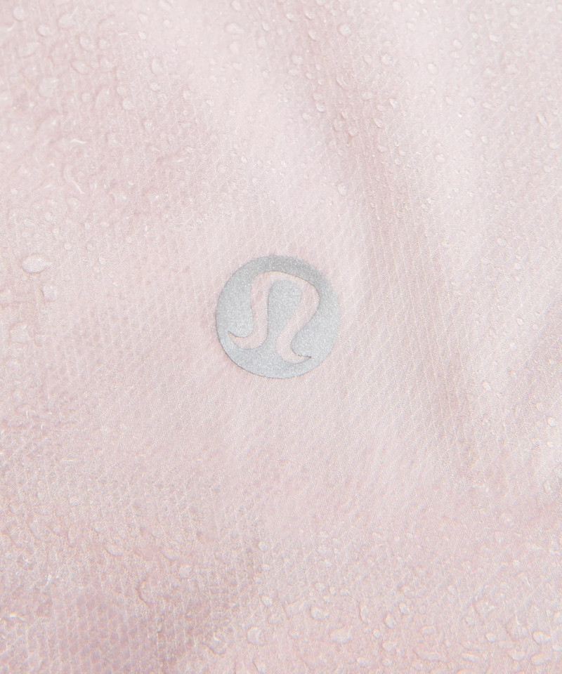 Classic-Fit Ventilated Running Jacket 11