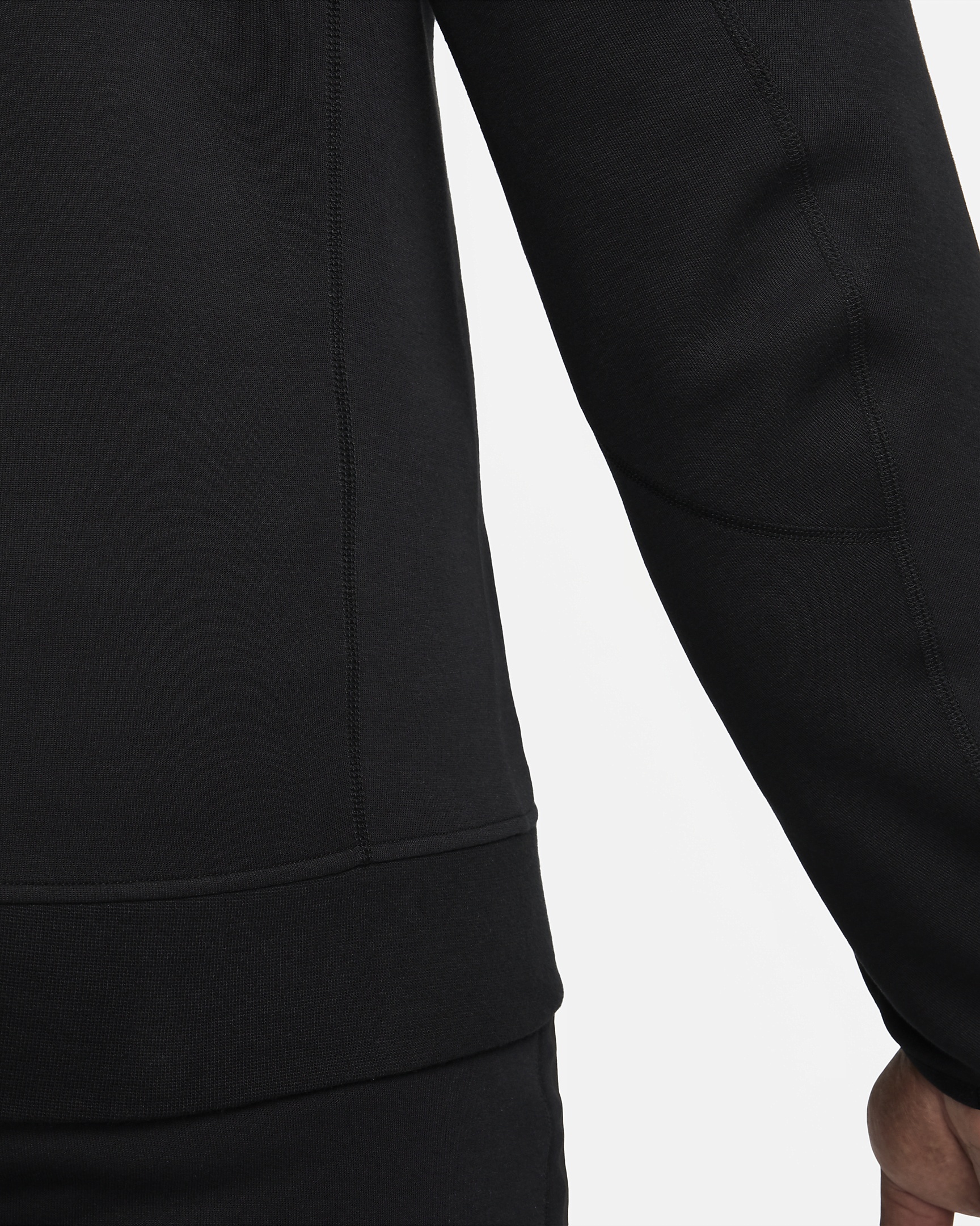 Nike Sportswear Tech Fleece Men's Crew - 11