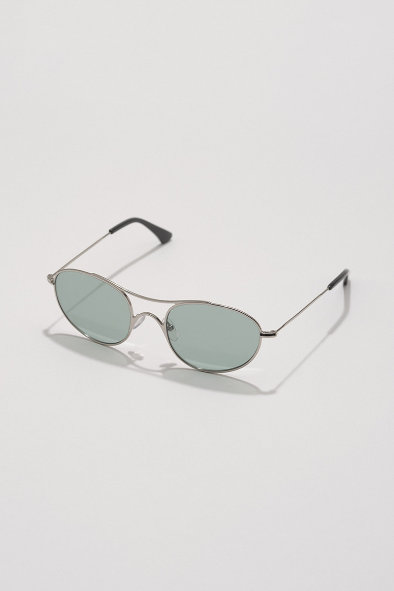 Our Legacy Zwan Matte Silver outlook