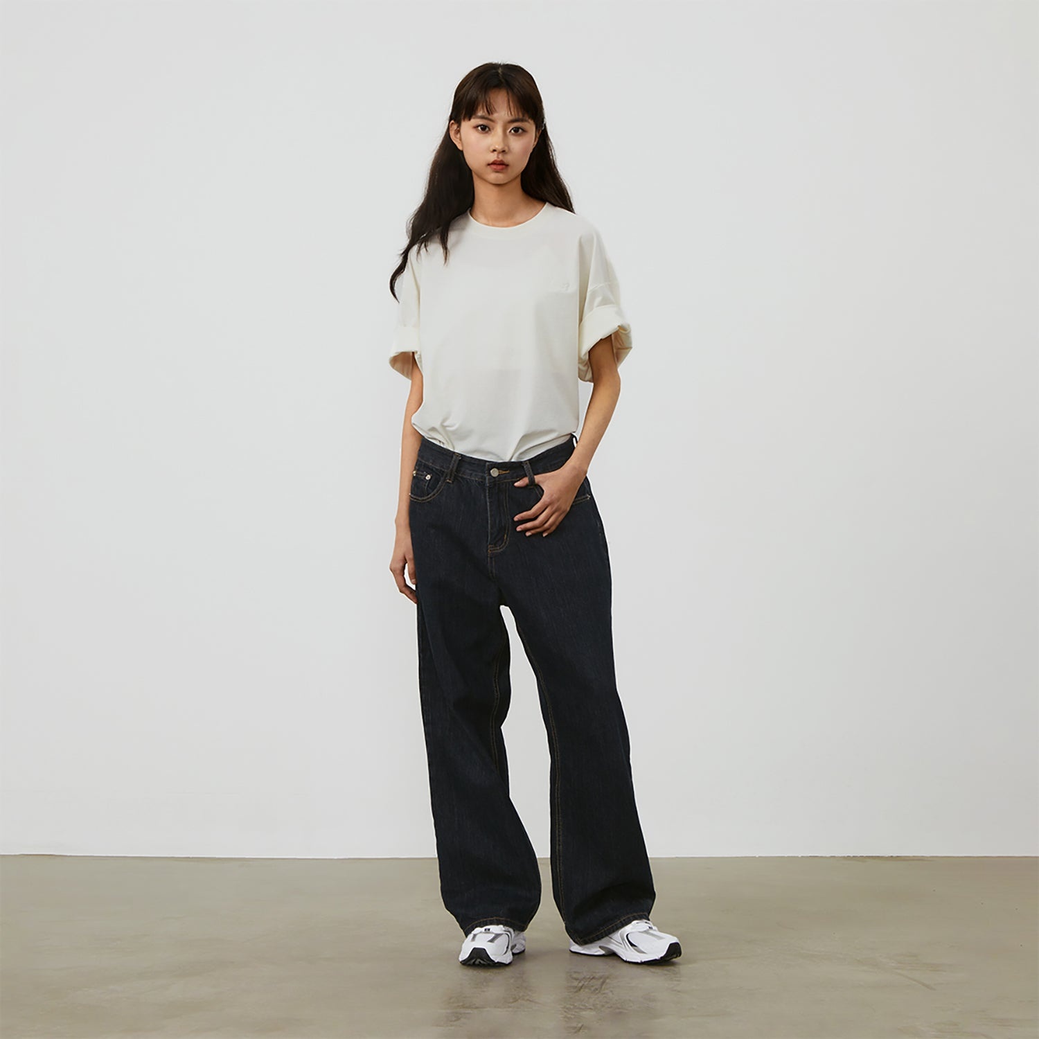 New Balance Linear Heritage Brushed Back Jersey Oversized T-Shirt 'White' AMT42335-CIC - 5