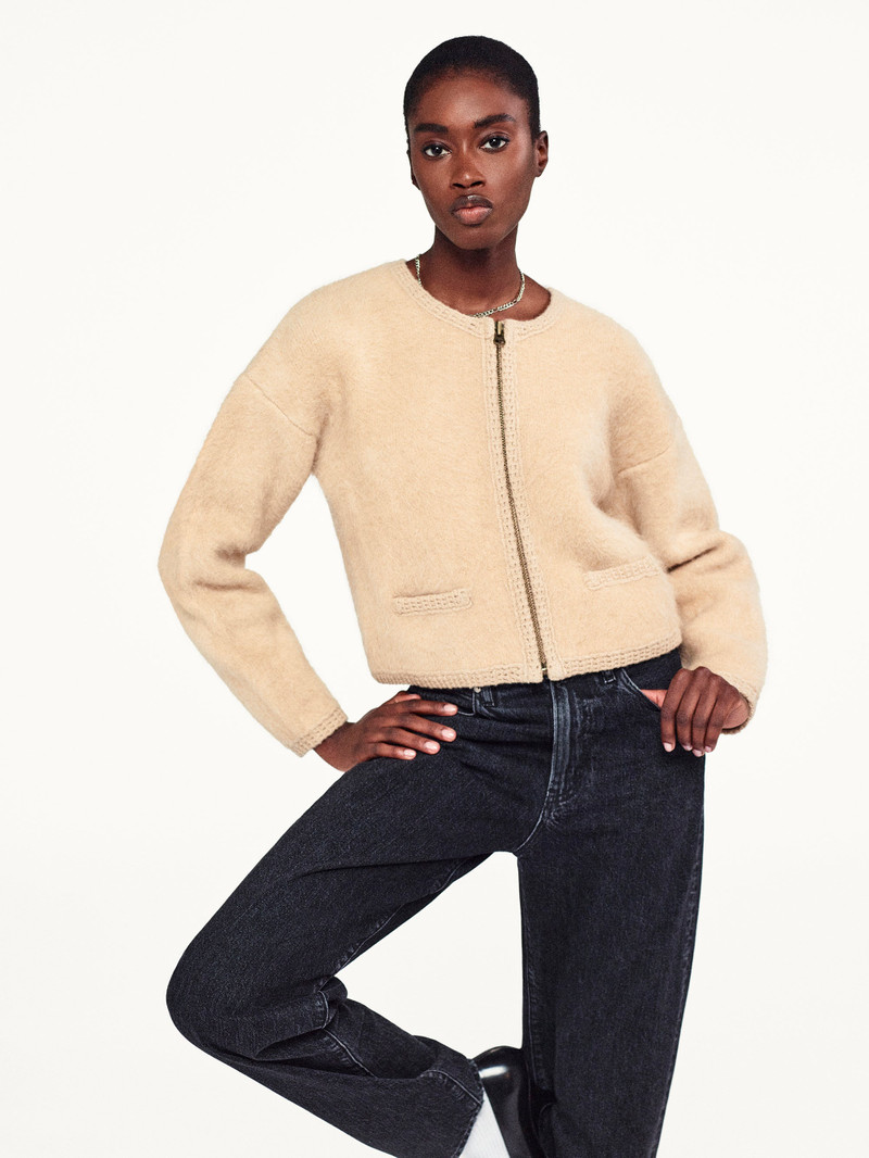 FRAME Lofty Crochet Cardi in Wheat outlook