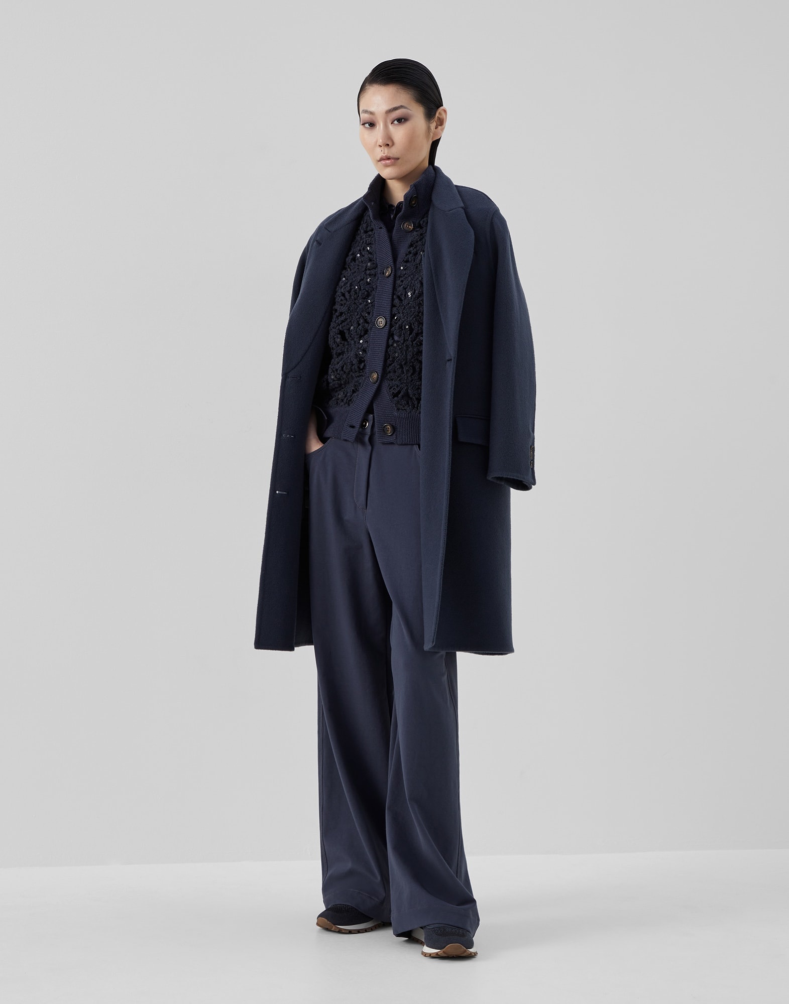 Hand-crafted coat in virgin wool and cashmere double cloth with monili - 5