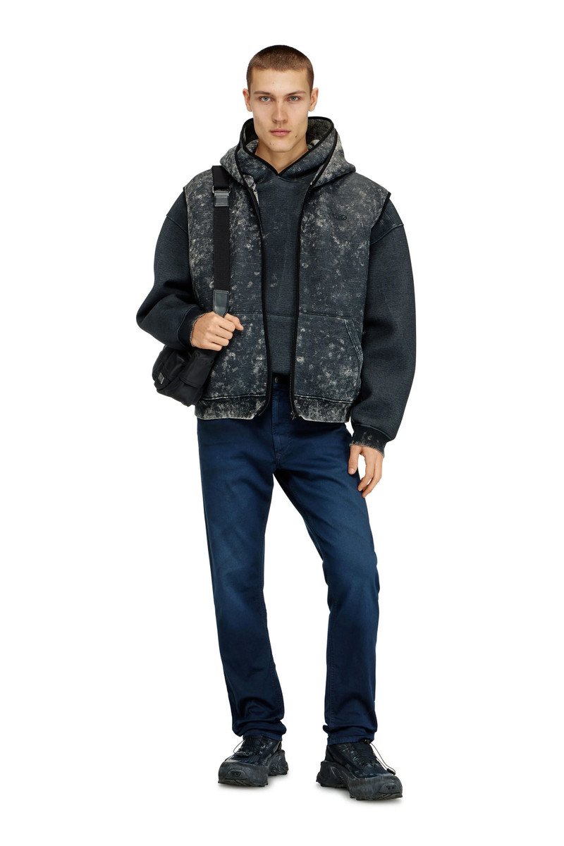 Diesel REGULAR 2032 D-KROOLEY-BW JOGGJEANS® 0670M outlook