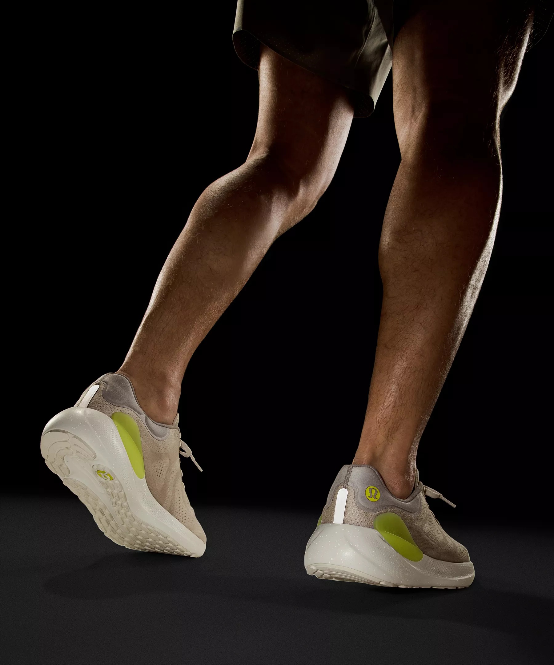 beyondfeel Men's Running Shoe - 11
