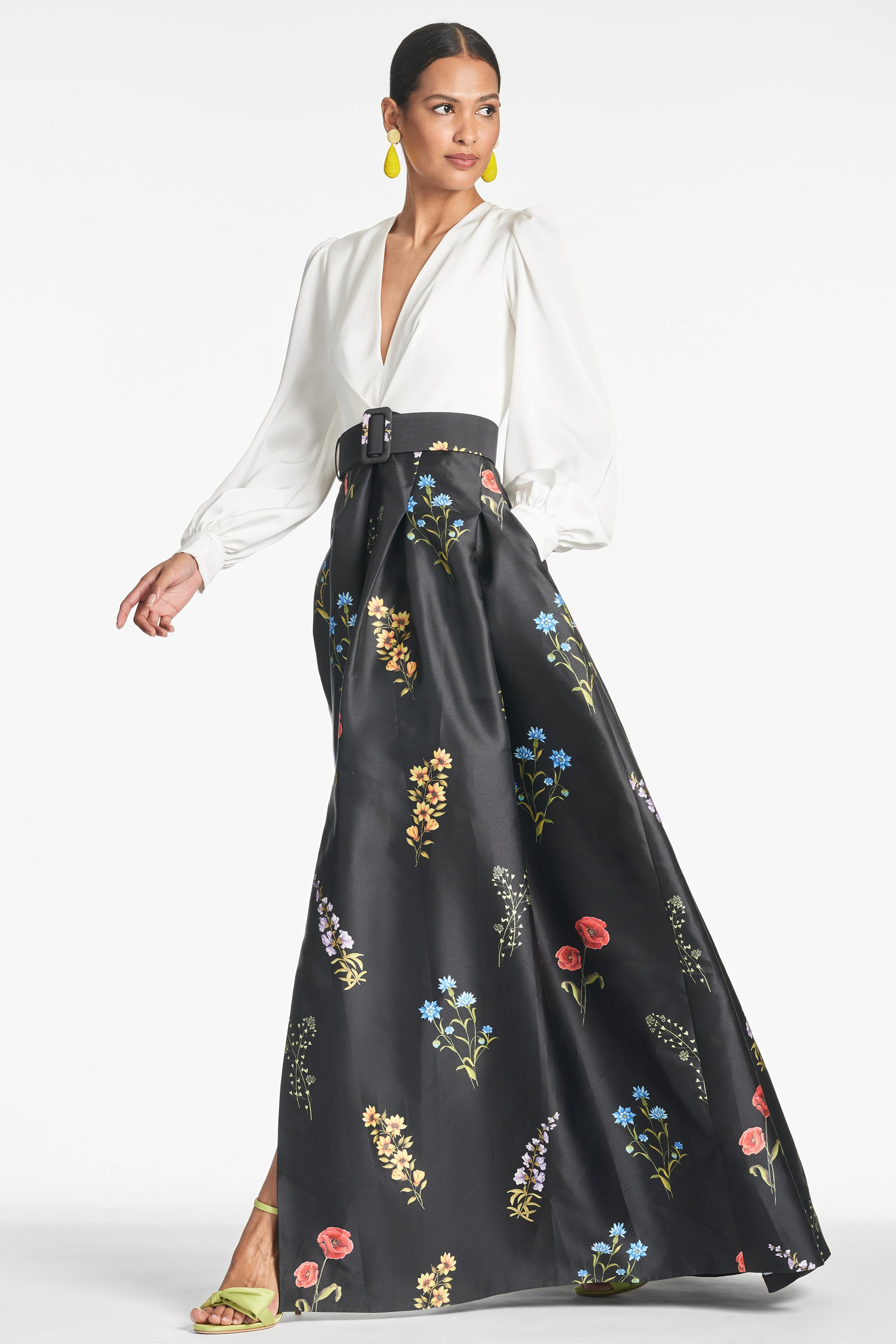 Zoe Gown - Off White/Noir Bouquet - 3