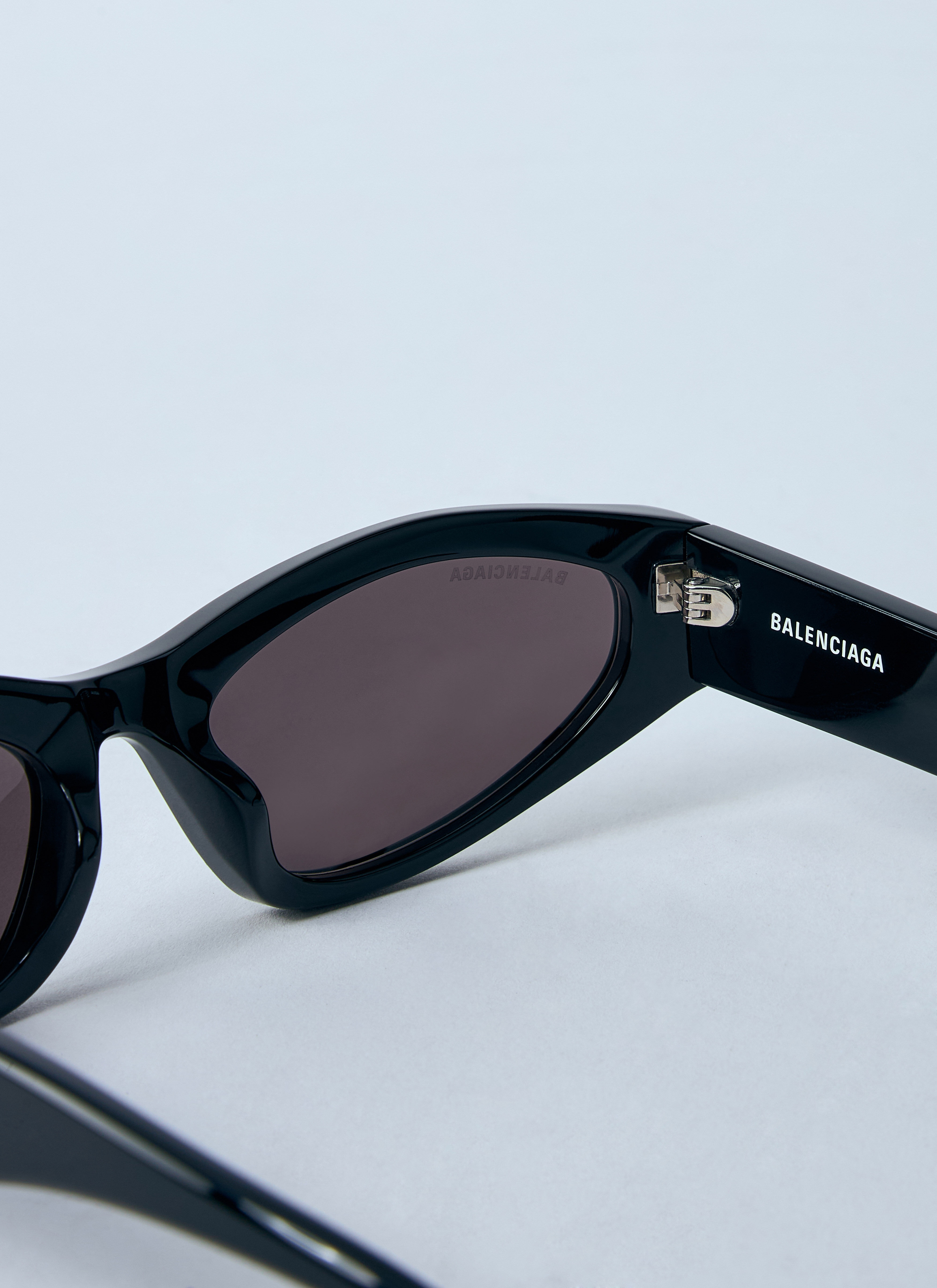 Logo Print Sunglasses - 5