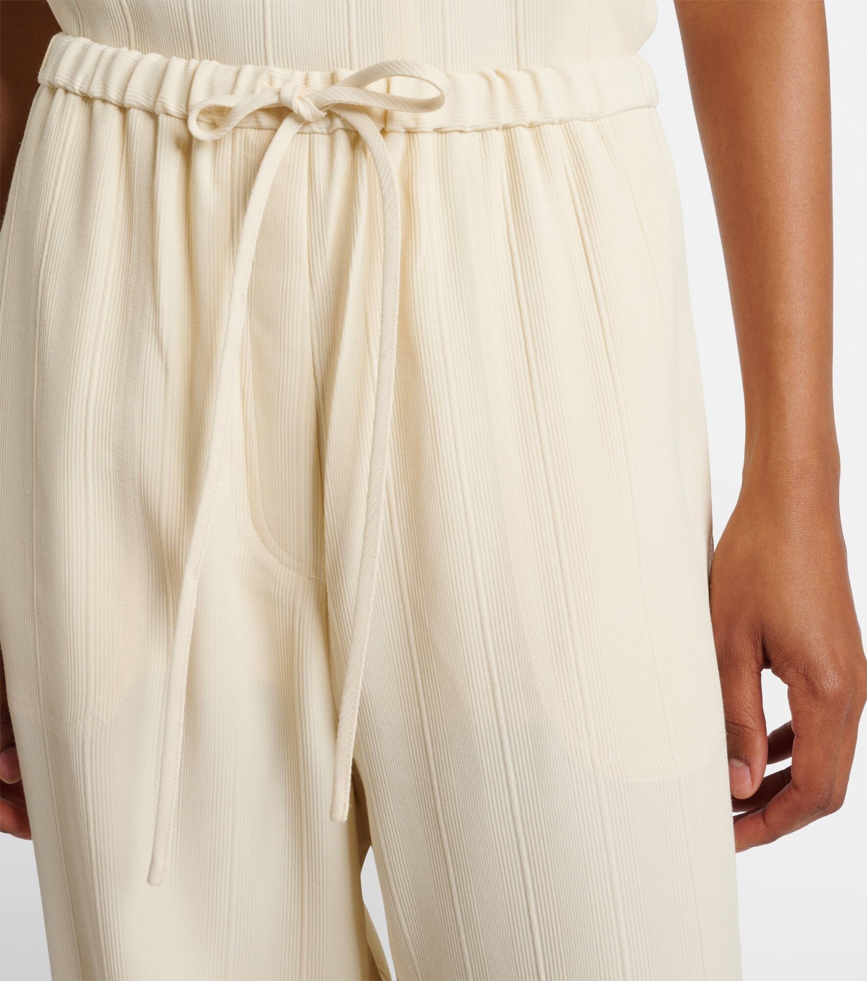 High-rise wide-leg pants - 4