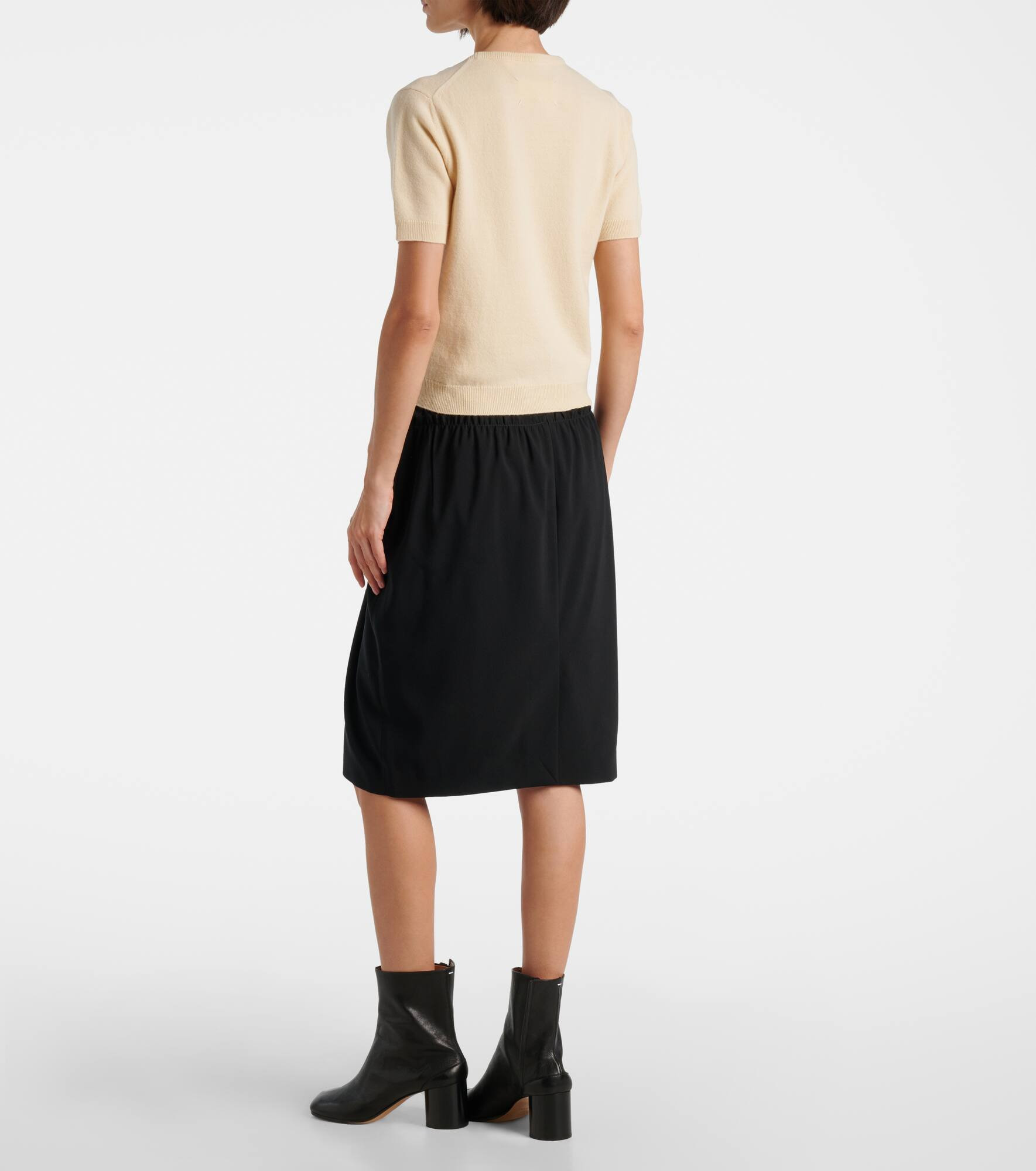 Four Stiches virgin wool top - 3