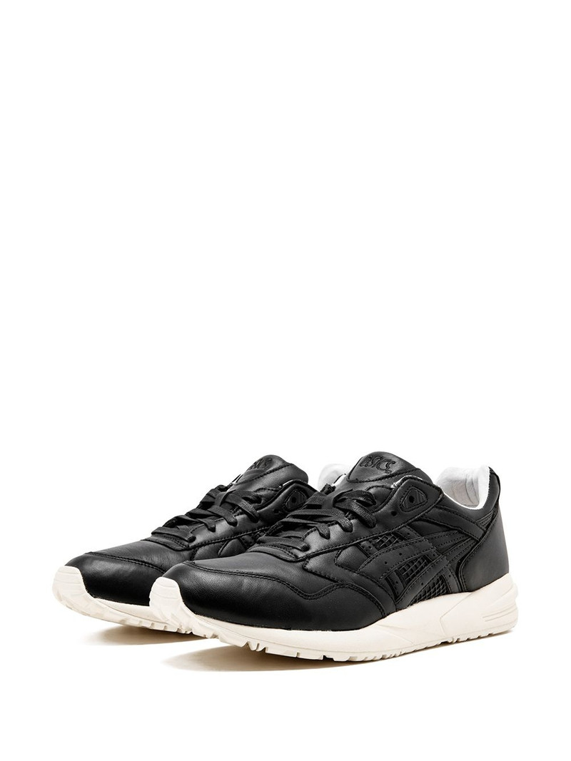 Asics Gel Saga sneakers outlook