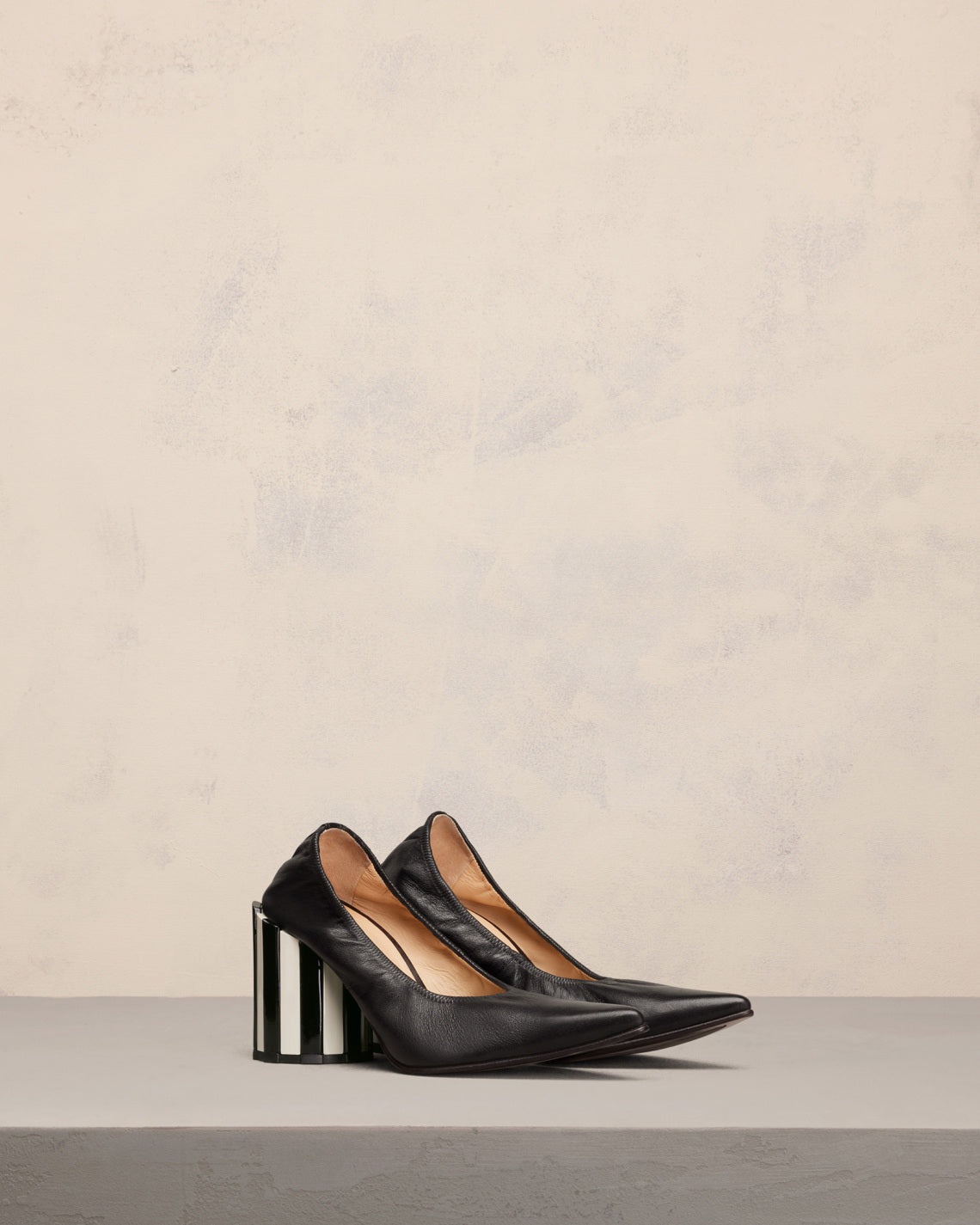 POINTED TOE PLEATED PUMPS - 3