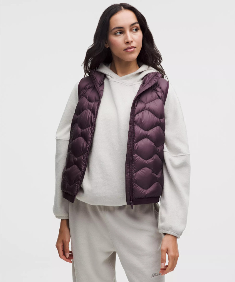 Women's Featherweight 900-Down-Fill Quilted Vest 1