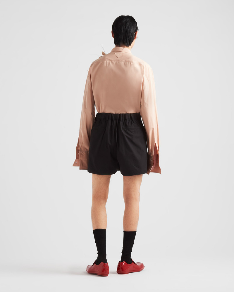 Cotton shirt with floral appliqués 5