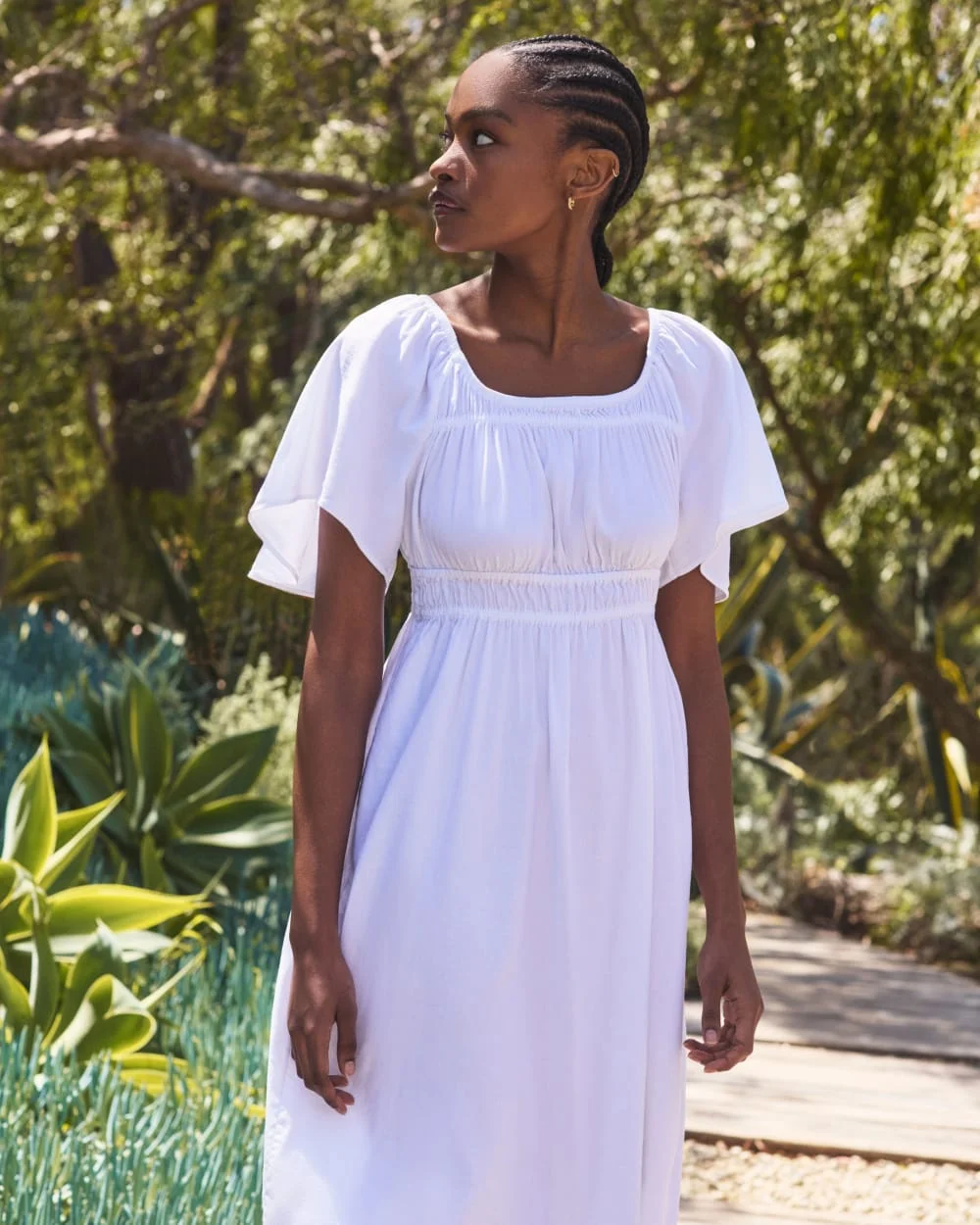 THE FLUTTER-SLEEVE DRESS IN STRETCH LINEN - 1