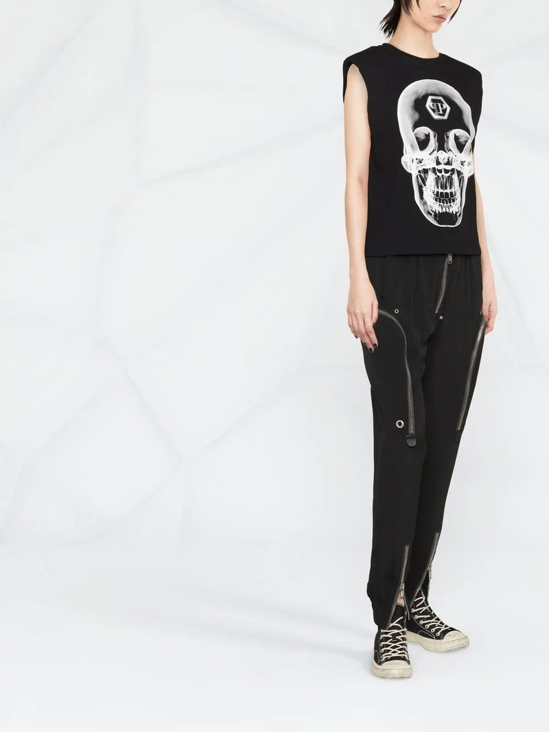 graphic-print sleeveless top 3