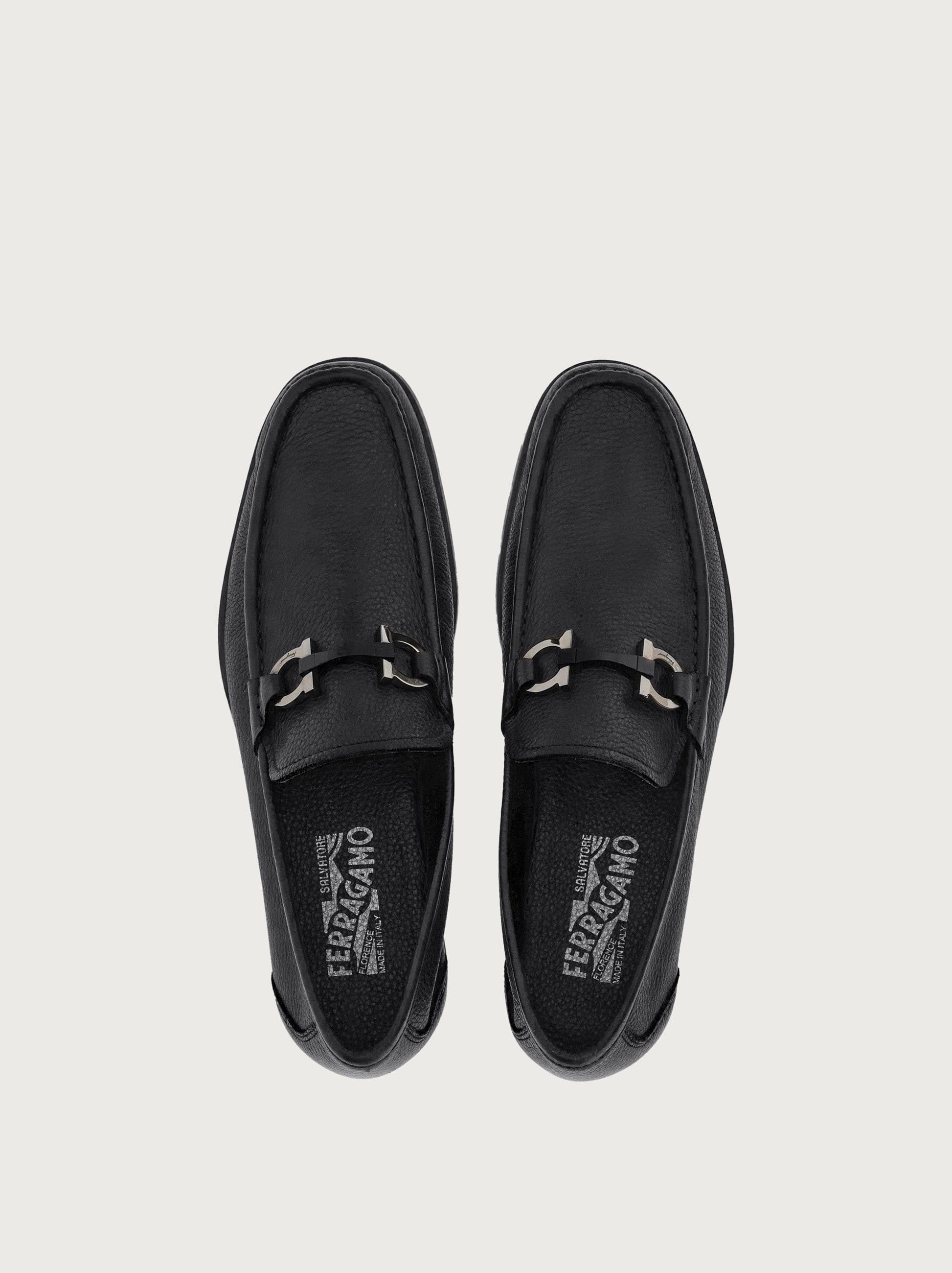 Moccasin with Gancini ornament - 2