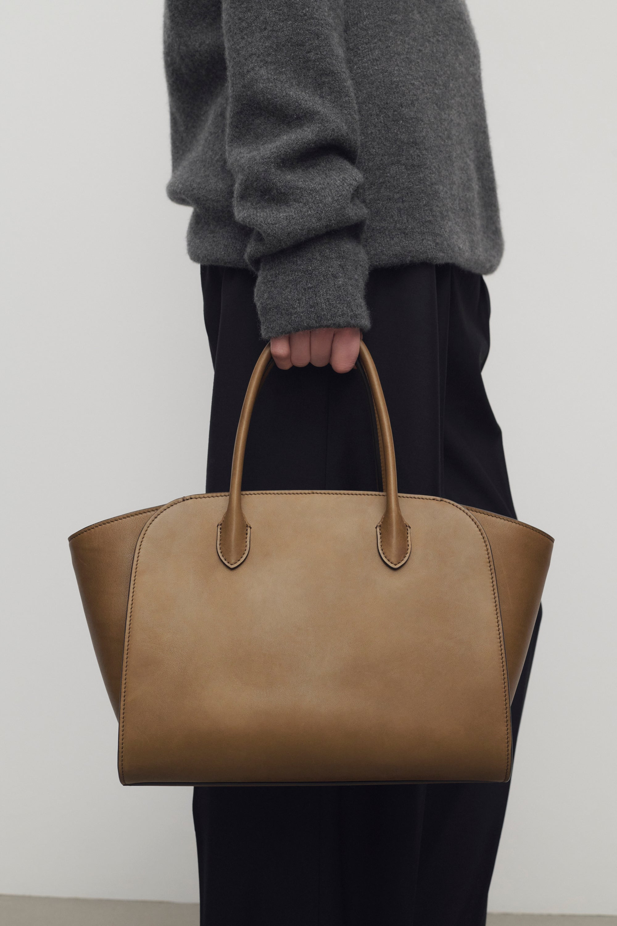 Marlo 12 Bag in Leather - 5