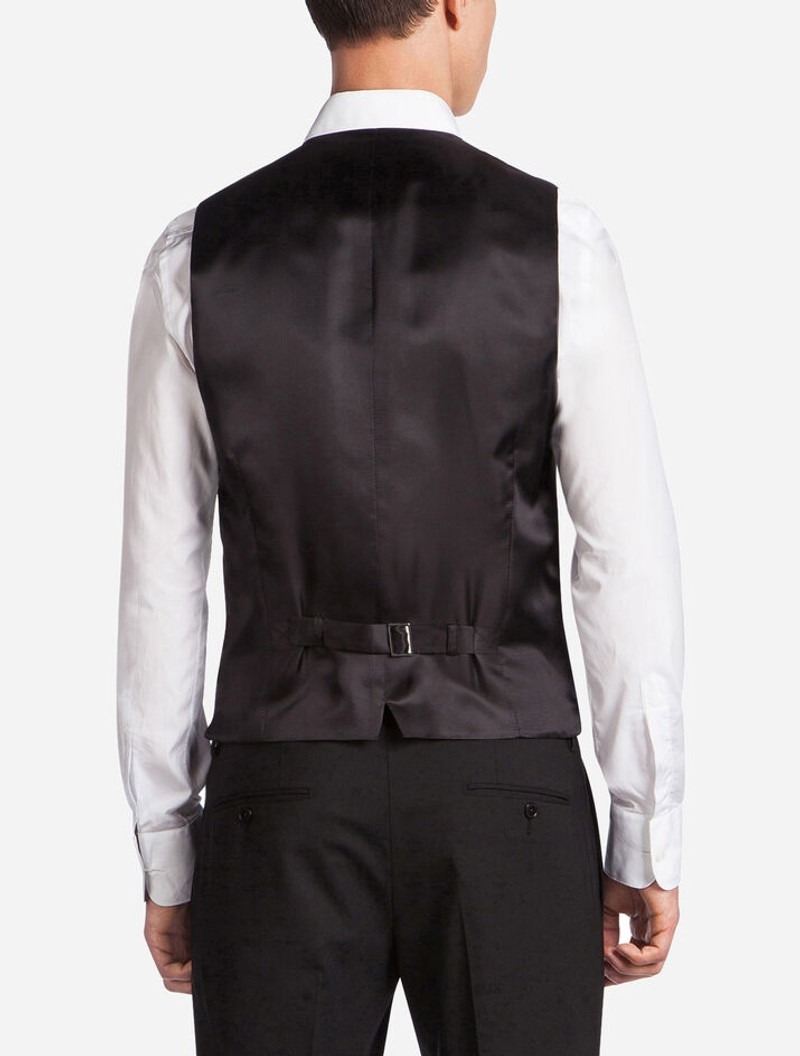 Five button vest in wool 3