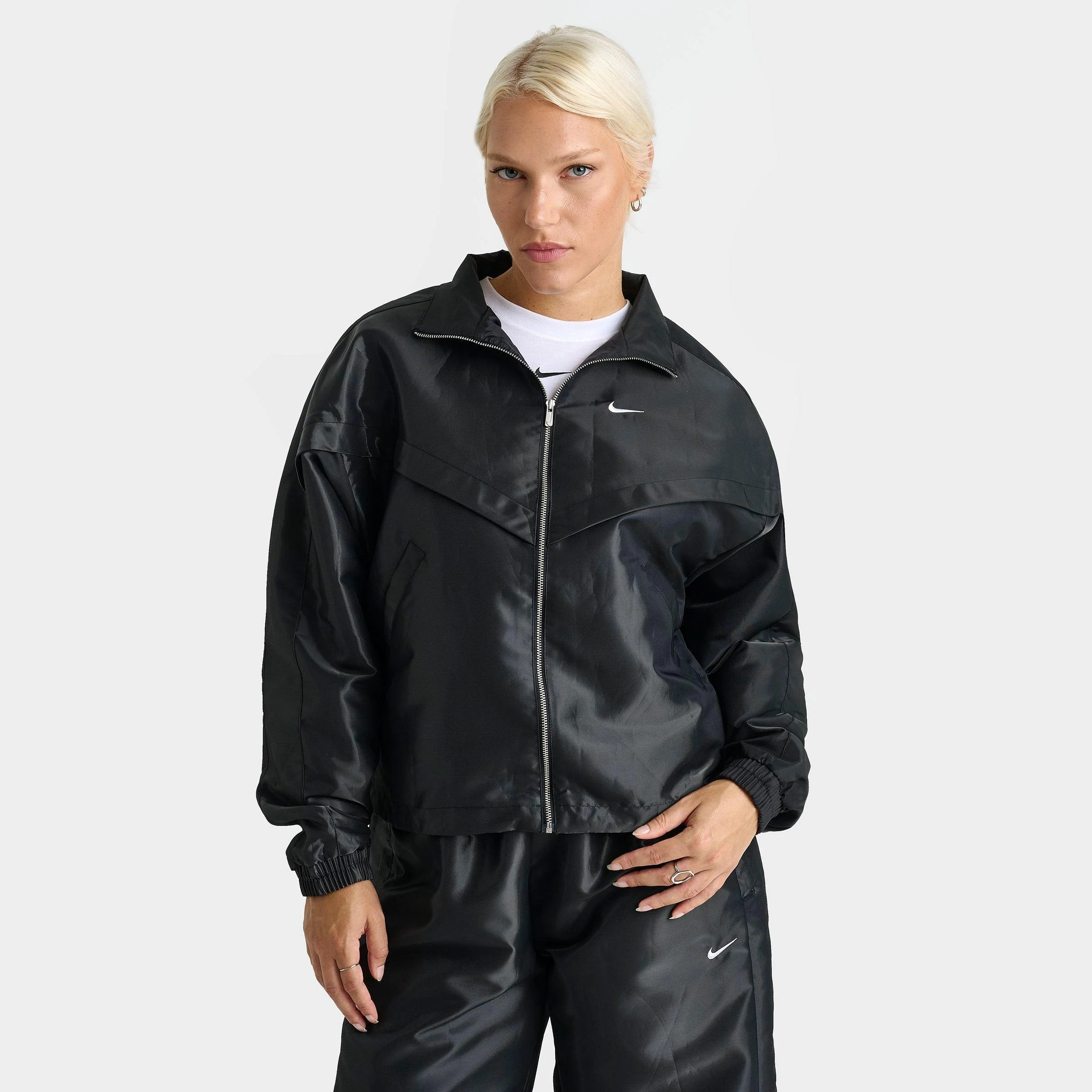 Women's Nike Sportswear Windrunner Shine Jacket - 1