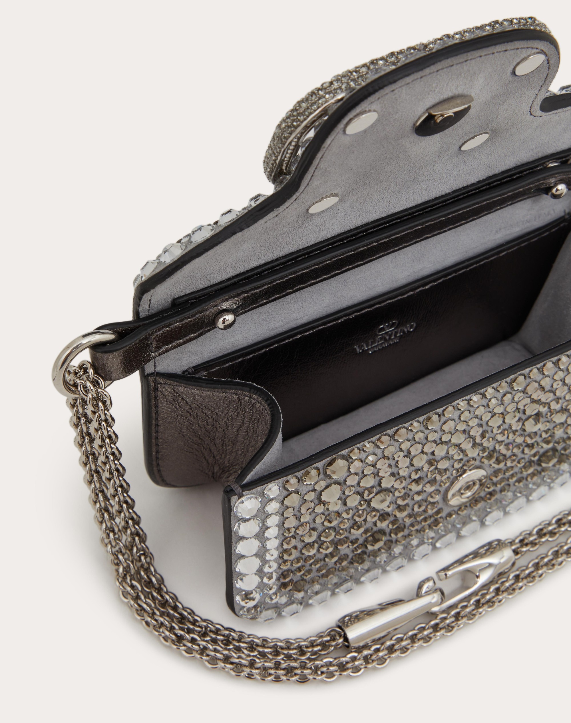 ★送料・関税込★VALENTINO★LOCO micro chain bag★ Valentino Garavani Micro Locò Embellished Shoulder Bag