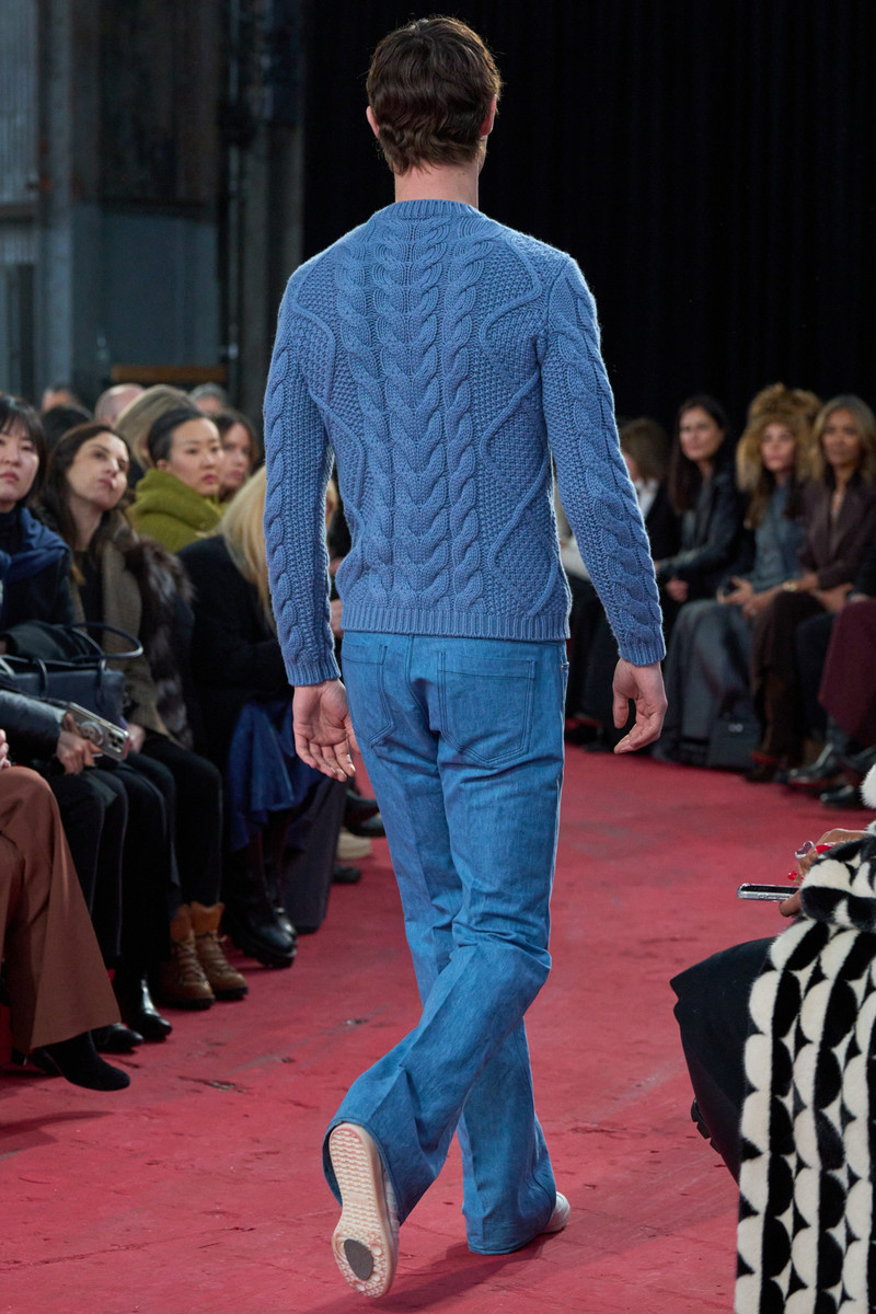 Preston Five Pocket Pant in Light Blue Recycled Cotton Linen Denim 4