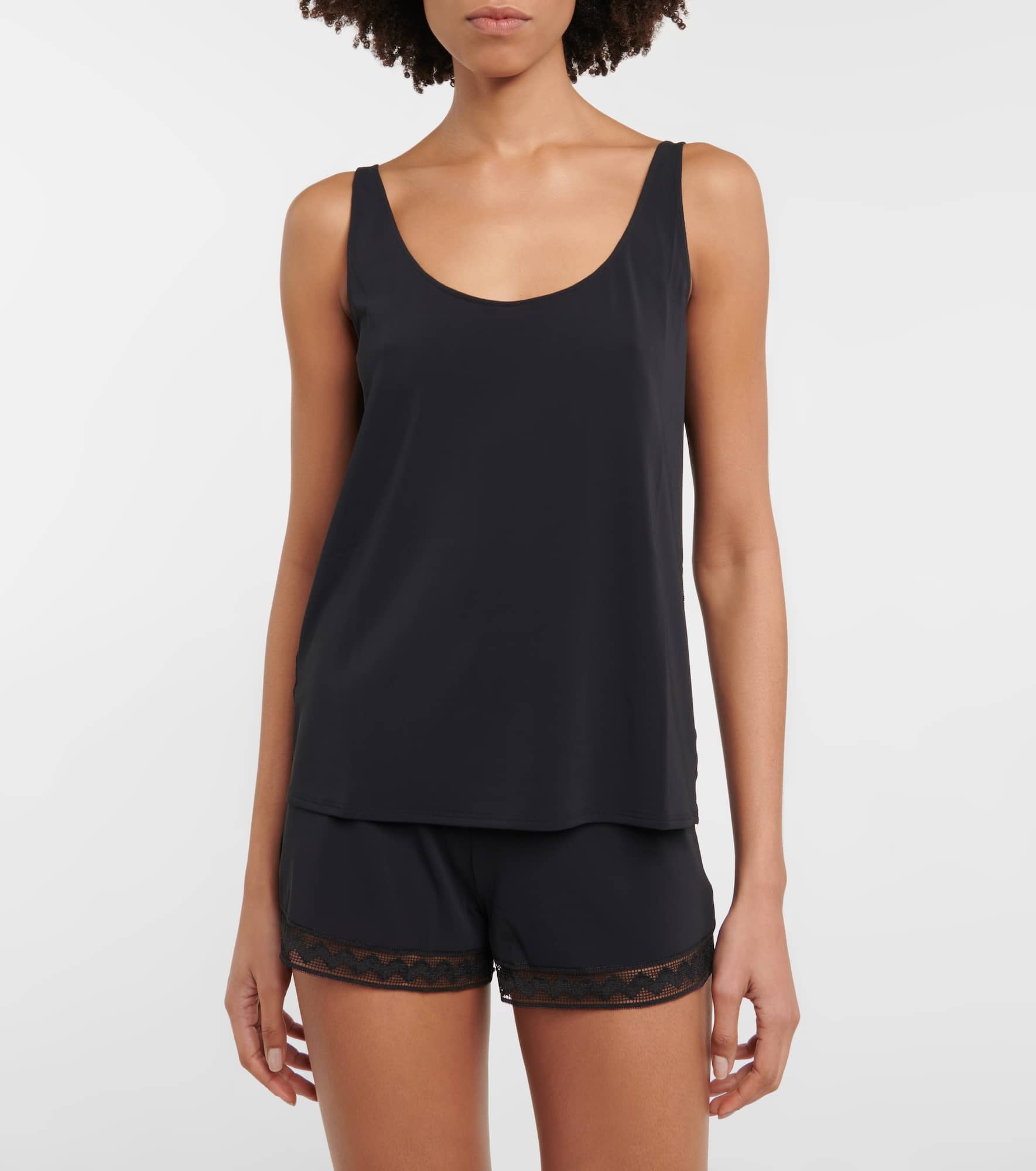 Sylvie lace-trimmed shorts - 2