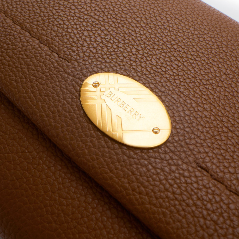 Burberry Cotswolds Strap Wallet​ outlook
