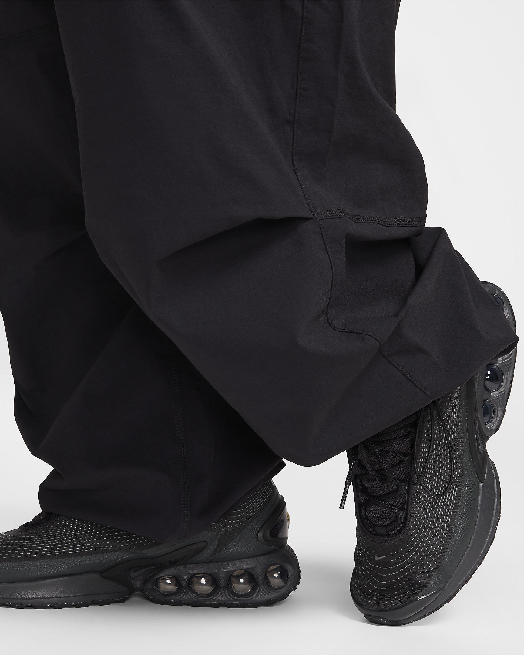 Nike Tech Men's Woven Oversized Pants - 20
