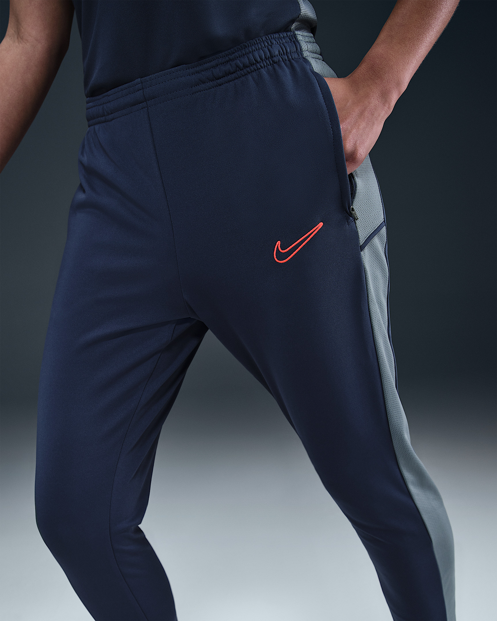 Nike Academy Women's Dri-FIT Soccer Pants - 2