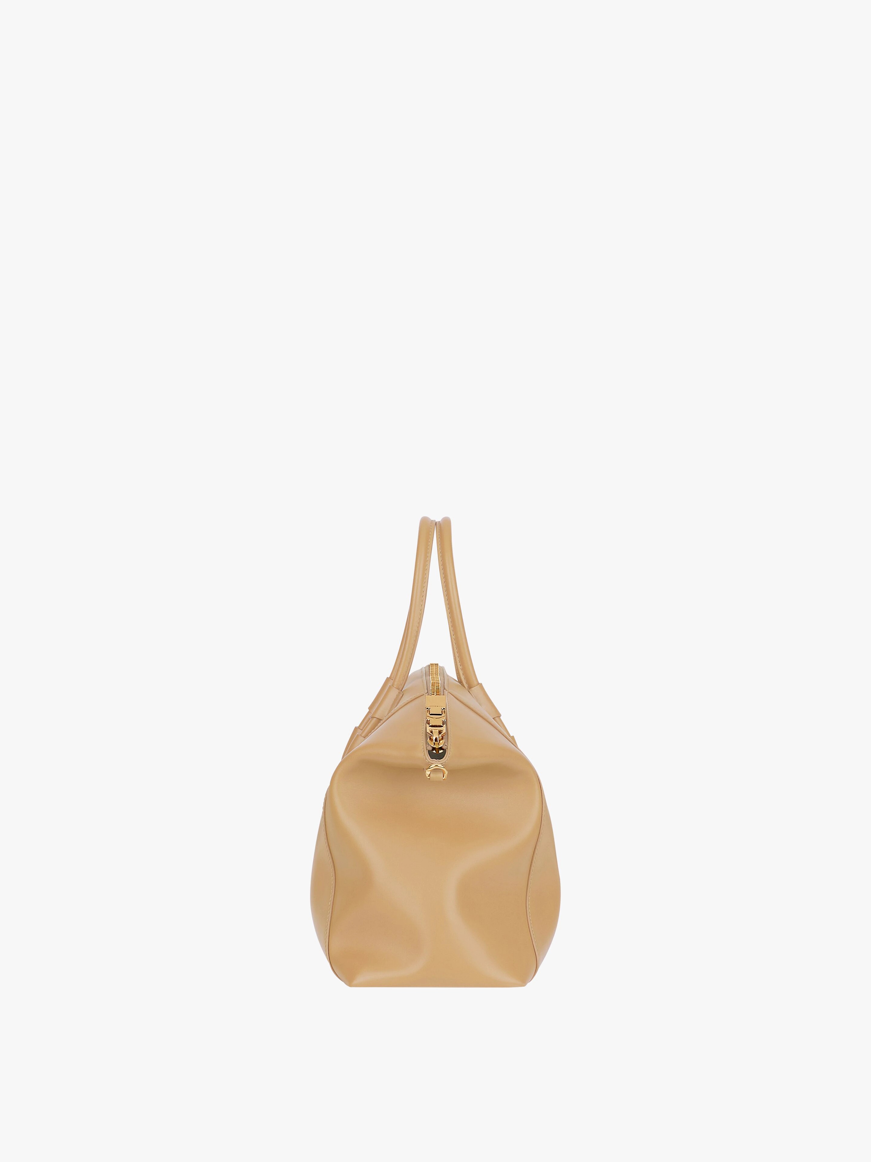 SMALL ANTIGONA SPORT BAG IN LEATHER 4
