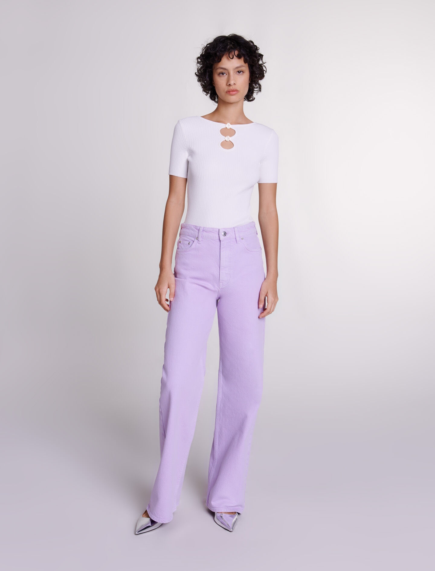 Cutaway knit top with jewellery - 2