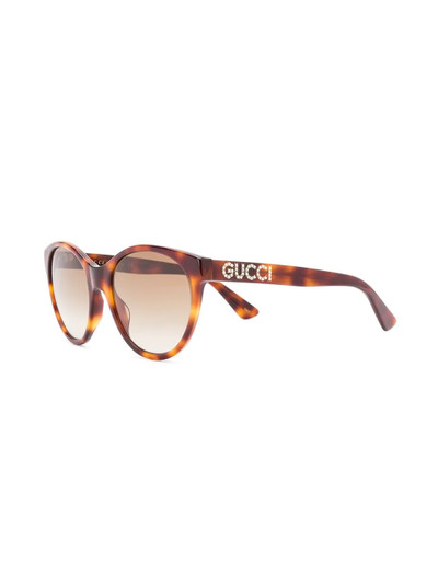 GUCCI cat eye frame sunglasses outlook