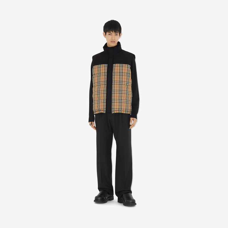 Burberry Reversible Puffer Gilet outlook