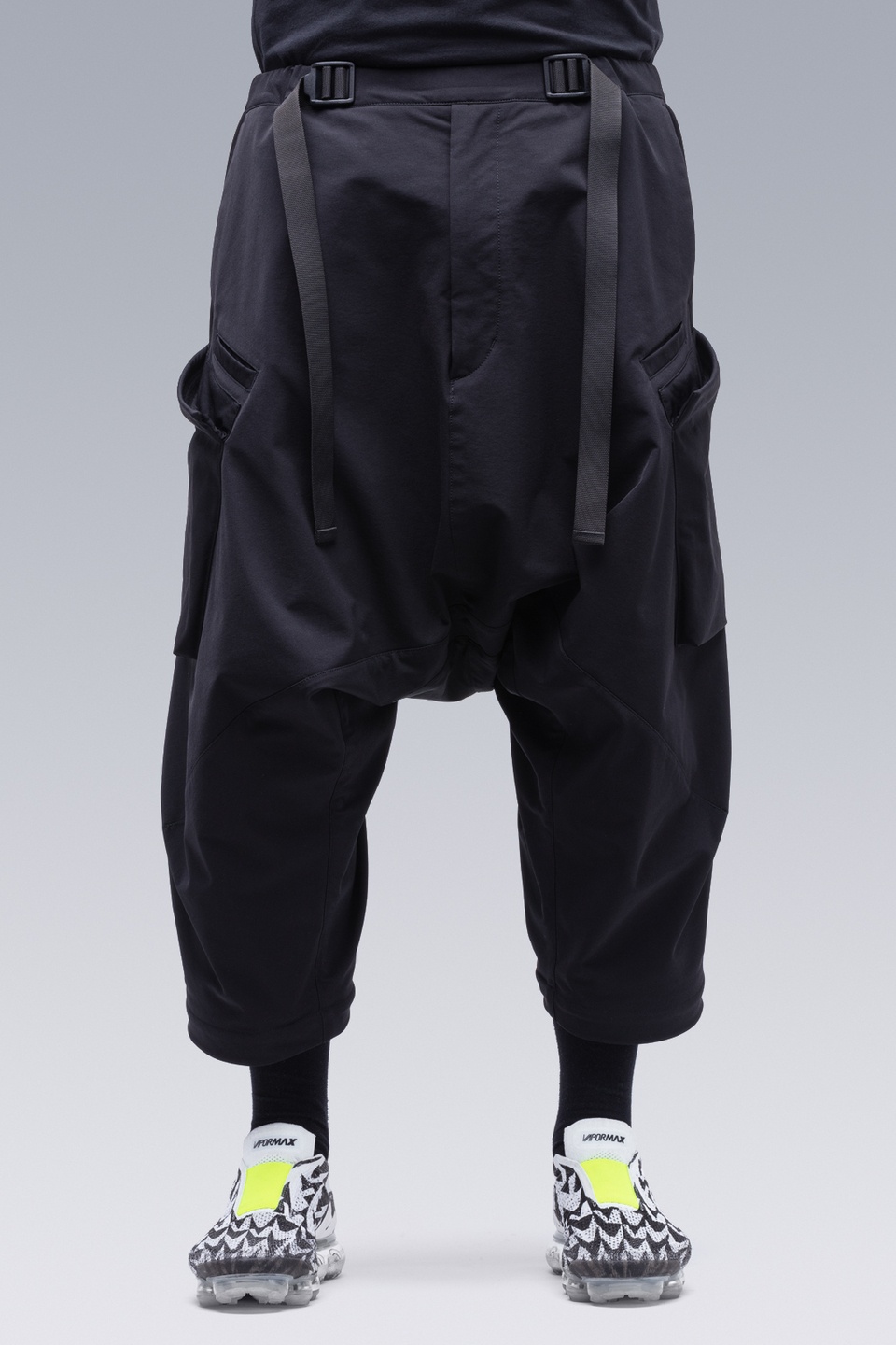 P30A-DS schoeller® Dryskin™ Ultrawide Drawcord Cargo Trouser Black - 45