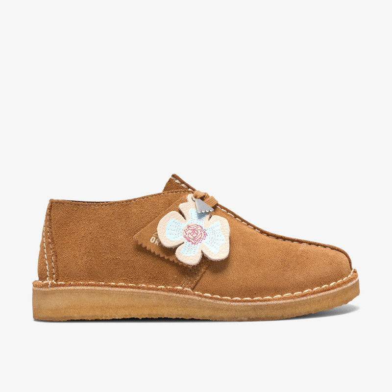 Desert Trek Tan Interest 1
