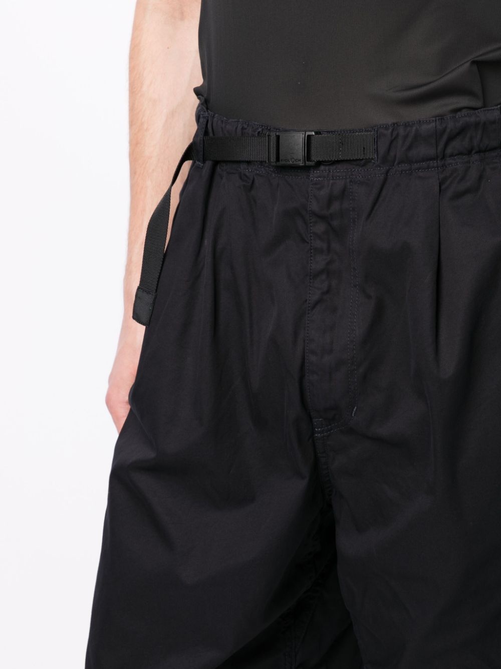 pleat-detail cotton shorts - 5