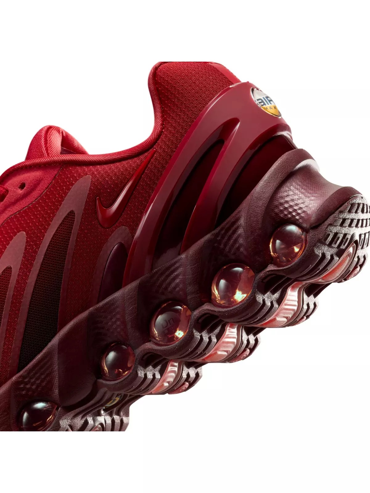 Air Max Dn8 "University Red" Women's Shoe - 5