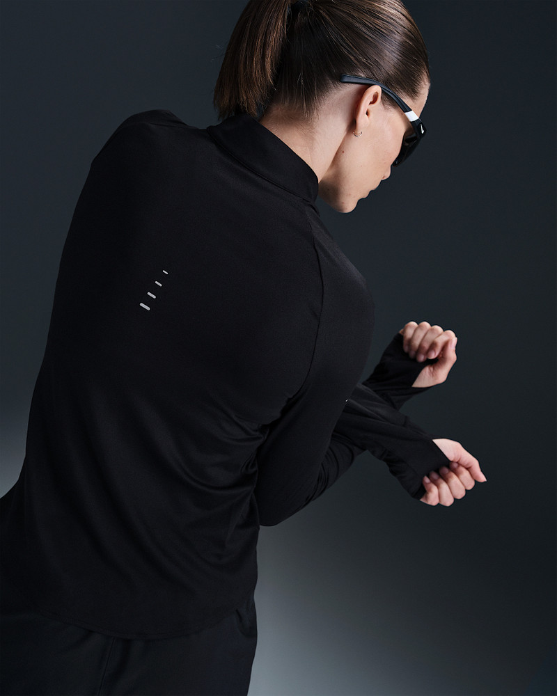 Nike Nike Swift Women's Dri-FIT UV 1/4-Zip Running Top outlook