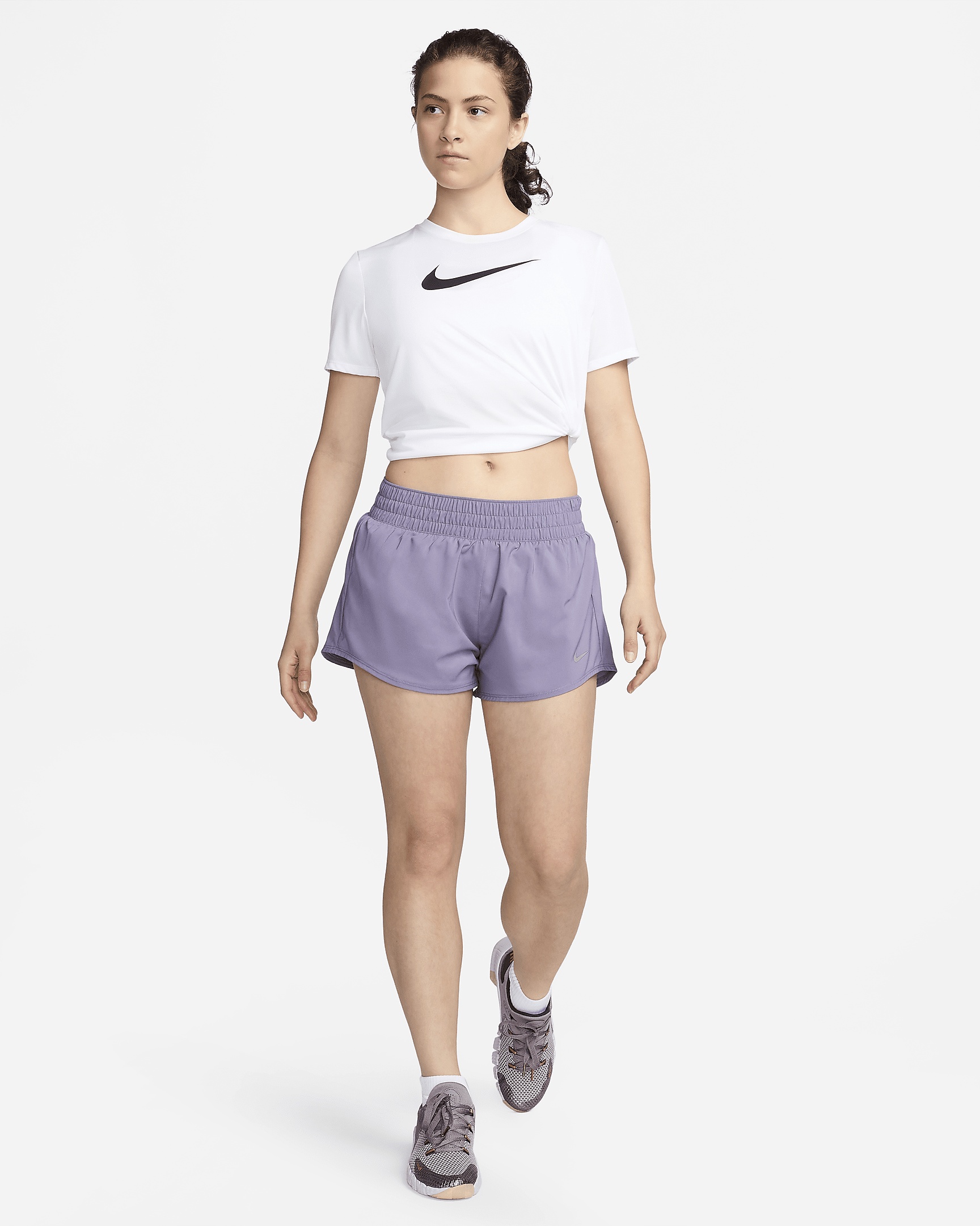 Nike One Women's Dri-FIT Mid-Rise 3" Brief-Lined Shorts - 8