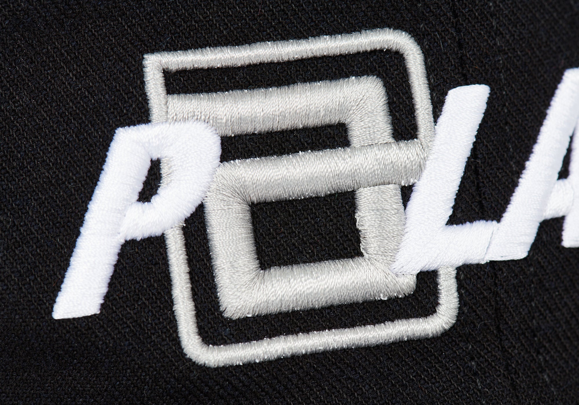 PALACE AESTHETICS 6-PANEL BLACK - 5